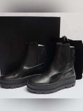 NEW Puma x Fenty Rihanna Chelsea Sneaker Boots Black Size 9